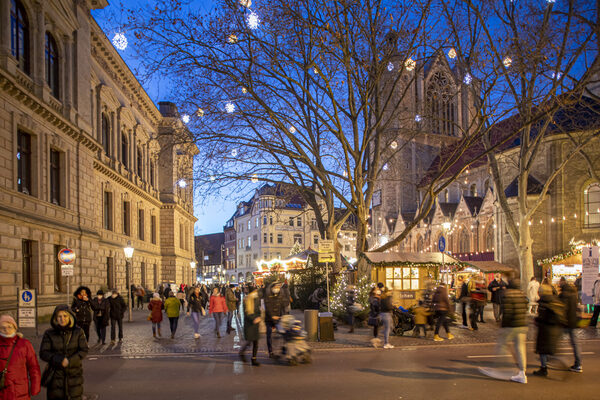 Innenstadt im Winter zu den Adventssamstagen (Wird bei Klick vergrößert)