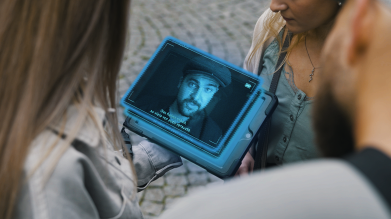 Tablet mit Hektor (Wird bei Klick vergrößert)