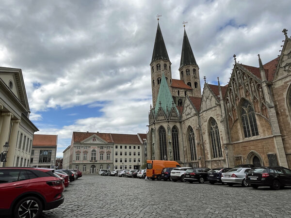 Parkplatz An der Martinikirche (Wird bei Klick vergrößert)