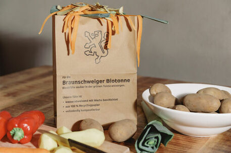 Neue Papiertüten für die Braunschweiger Biotonne