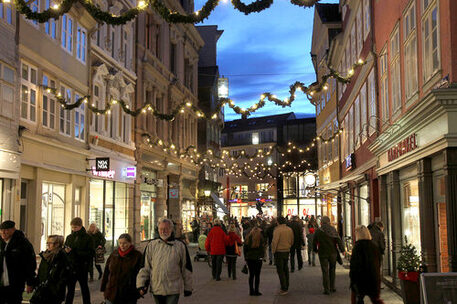 Innenstadt mit Weihnachtsdeko